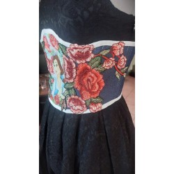 serre-taille corset belle la belle et la bete disney pop culture