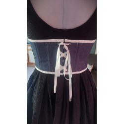 serre-taille corset belle la belle et la bete disney pop culture